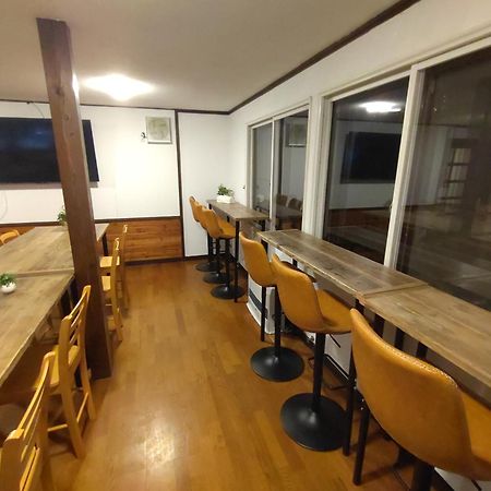Hakuba Norikura Wakaguri Guesthouse Otari Bagian luar foto